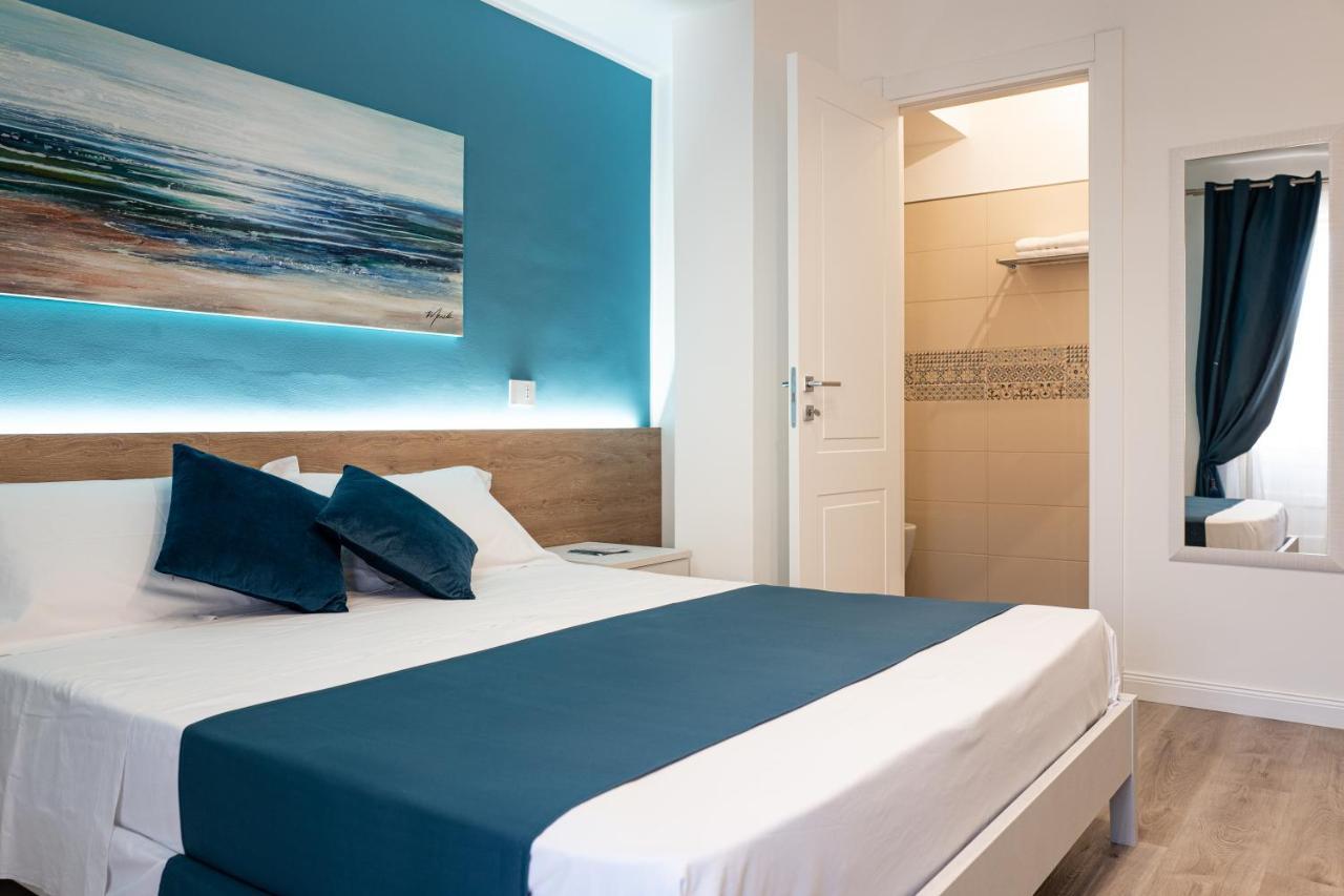 A Due Passi - Guest House Santo Stefano di Camastra Bagian luar foto